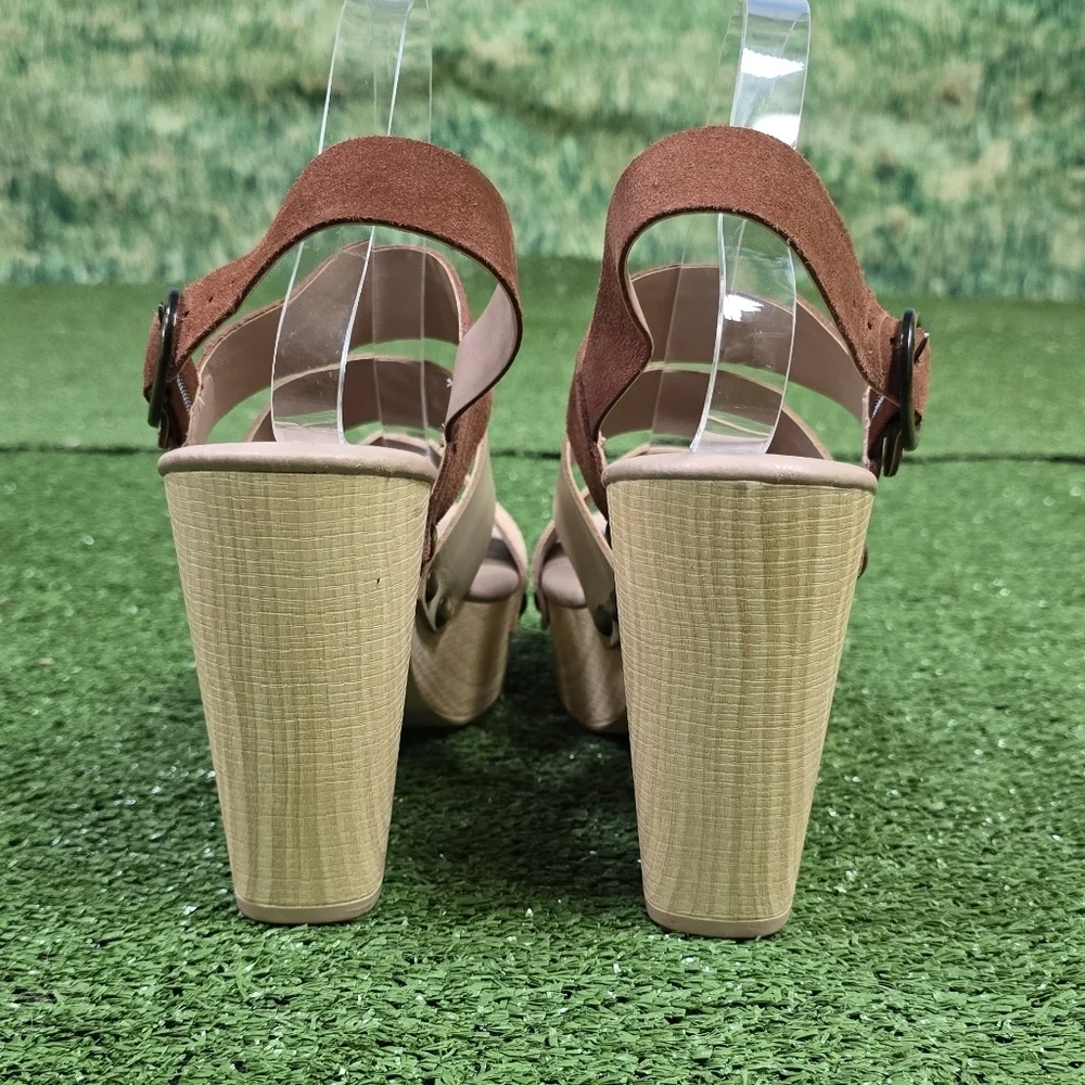 CHINESE LAUNDRY | FENNY PLATFORM MULTI-STRAP SANDALS -NWOT!